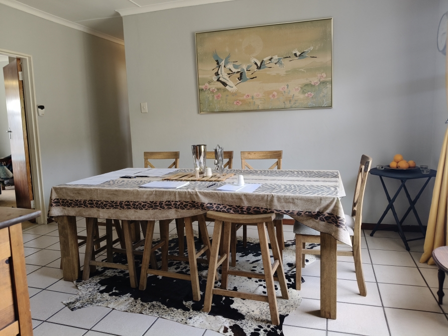 3 Bedroom Property for Sale in Wavecrest Eastern Cape